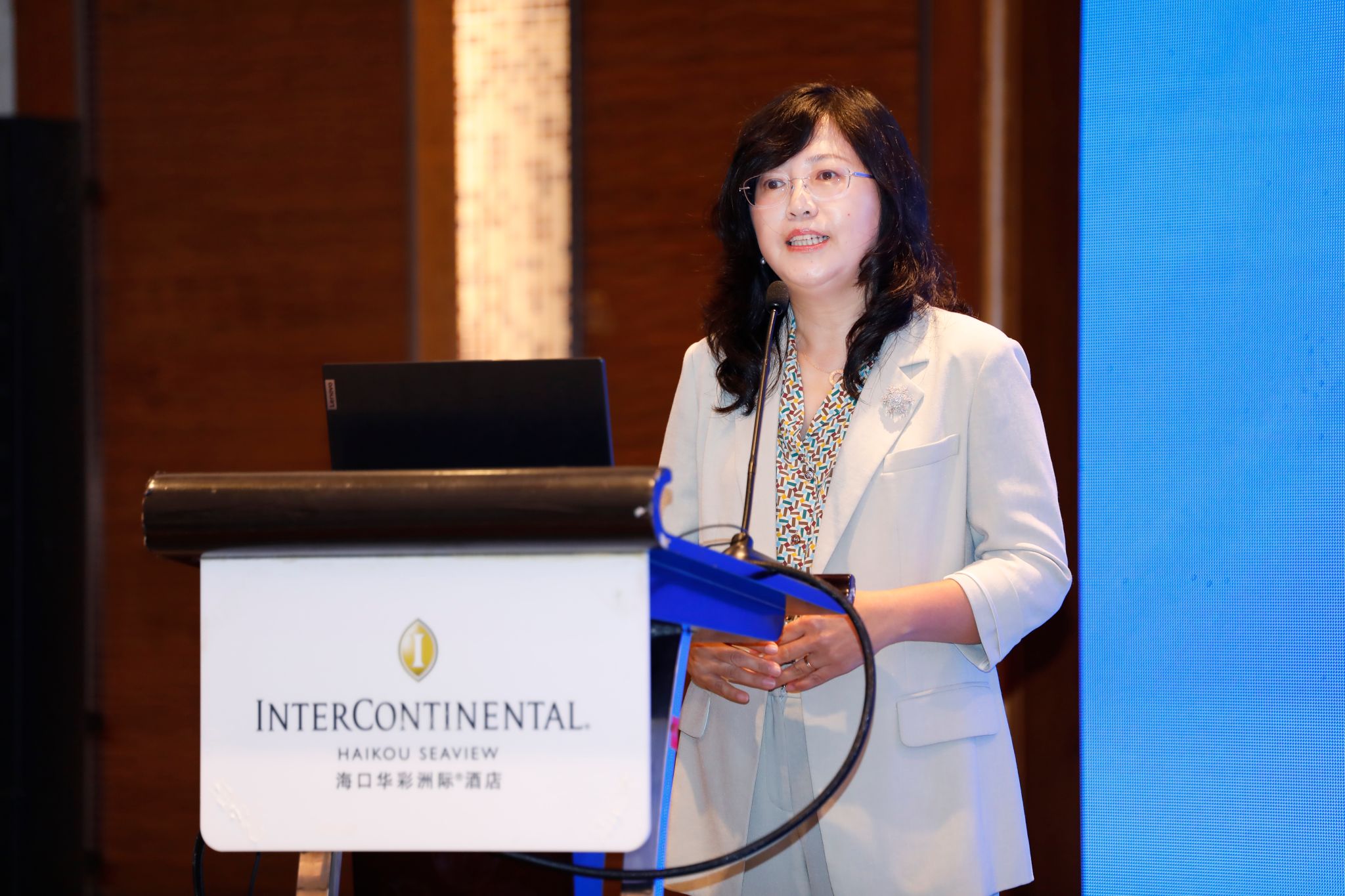 william威廉中文官网